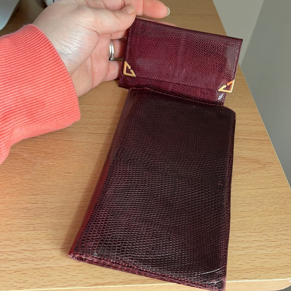 Vintage gucci wallets